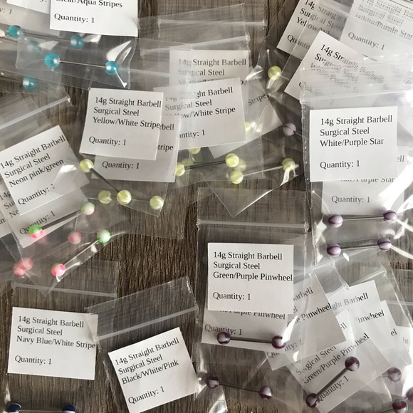 14g Tongue Ring - Picture 3 of 4